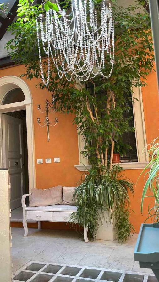 Апартаменты Casa San Domenico Мантуя Экстерьер фото